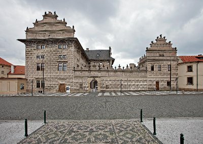 Schwarzenberský palác ukazuje staré mistry